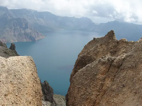 长白山 · 天池